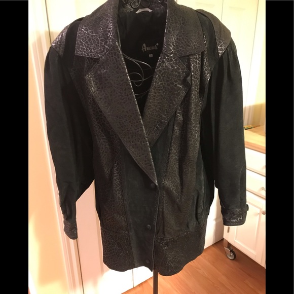 Avanti Jackets & Blazers - Avanti black pig suede vintage jacket w/ snaps Sm